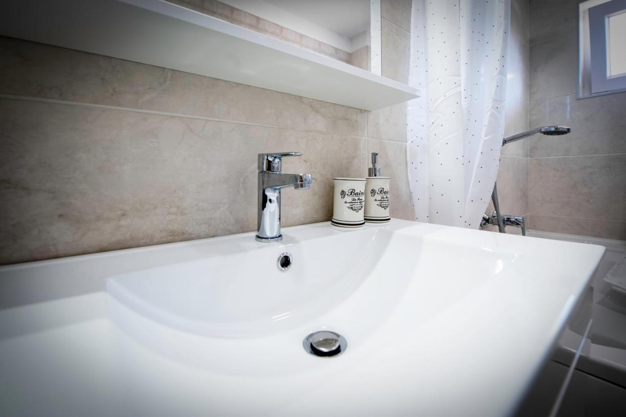 Apartman Oly Rovinj Exterior foto